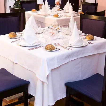 Otel Bluesea Lagos De Cesar