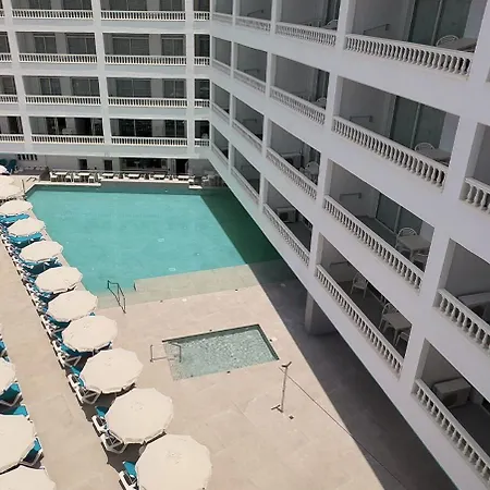 호텔 Bluesea Lagos De Cesar 4*