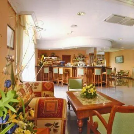 Hotel Bluesea Lagos De Cesar