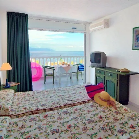 Bluesea Lagos De Cesar 4* 푸에르토 데 산티아고